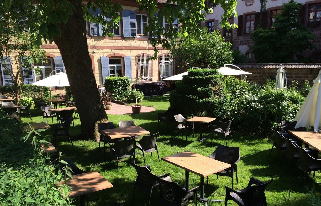 Hotel Du Herrenstein Neuwiller-lès-Saverne エクステリア 写真